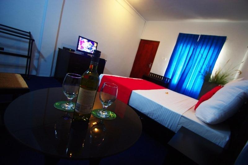 Kothmale Holiday Hotel Kandy Quarto foto